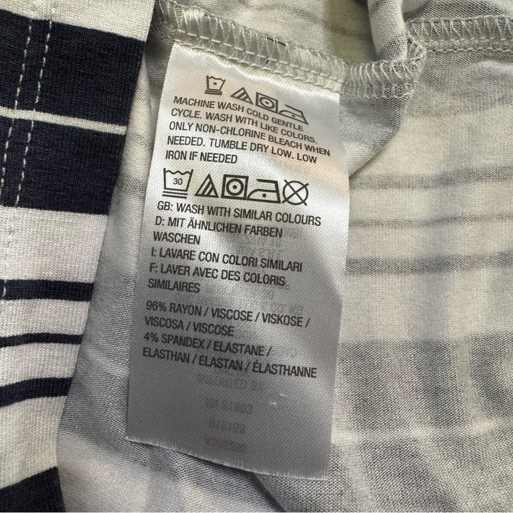Du Jour Striped Peplum Top Size XS Navy Blue and White Has some Stretch NWOT - Picture 6 of 12